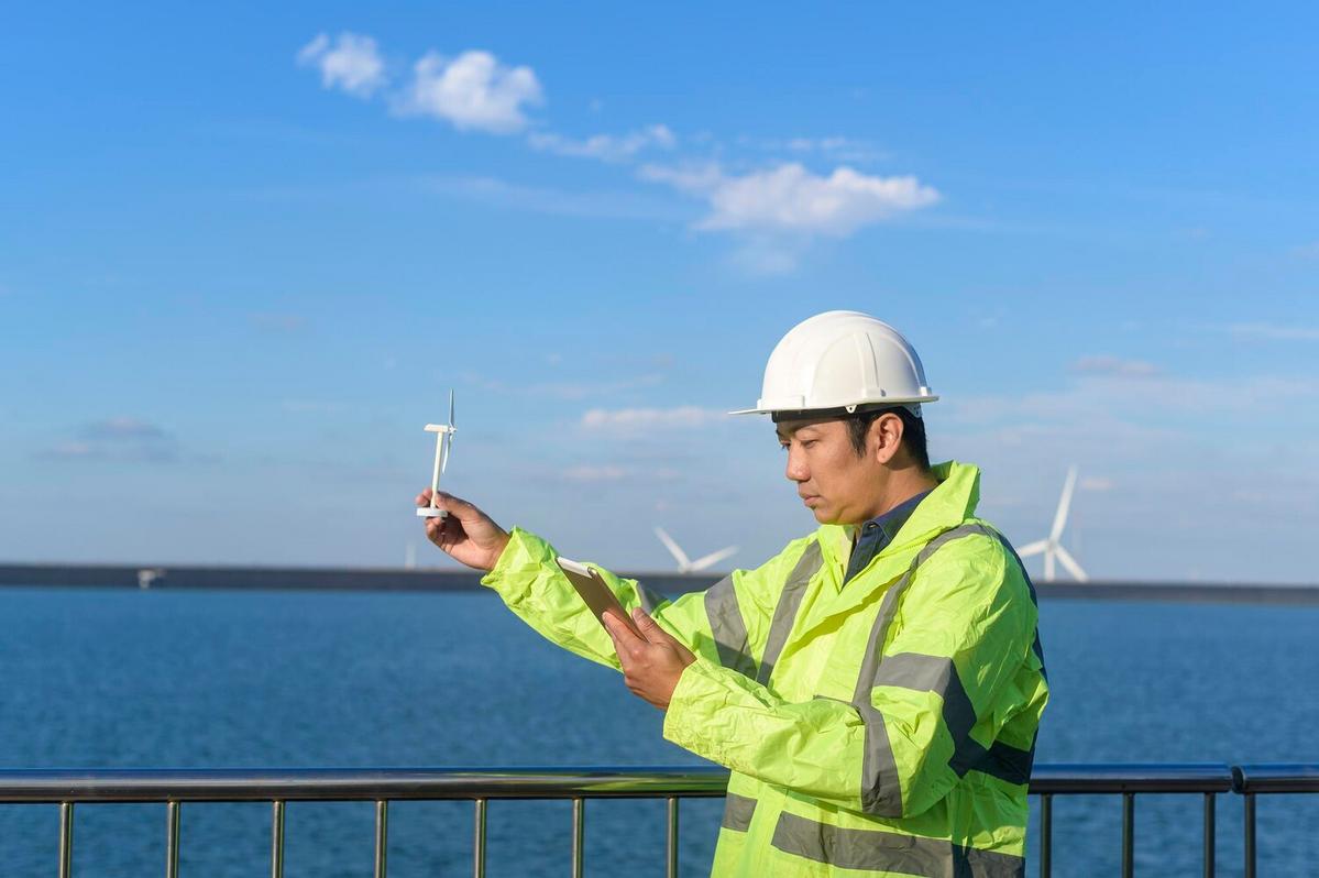 Harnessing Ocean Energy: What Lies Ahead